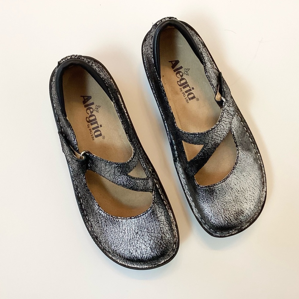 Alegria Crackle Metallic Leather Mary Janes Comfort Shoes - Silver - 36 (6-6.5)